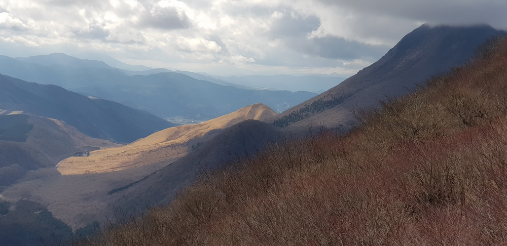 日本九州:鶴見岳