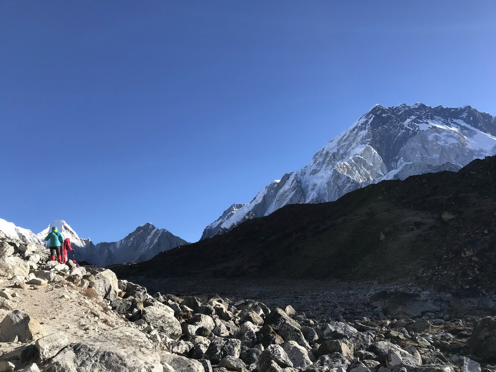 尼泊爾:聖母峰基地營健行 -7 Lobuche(羅布崎)→G