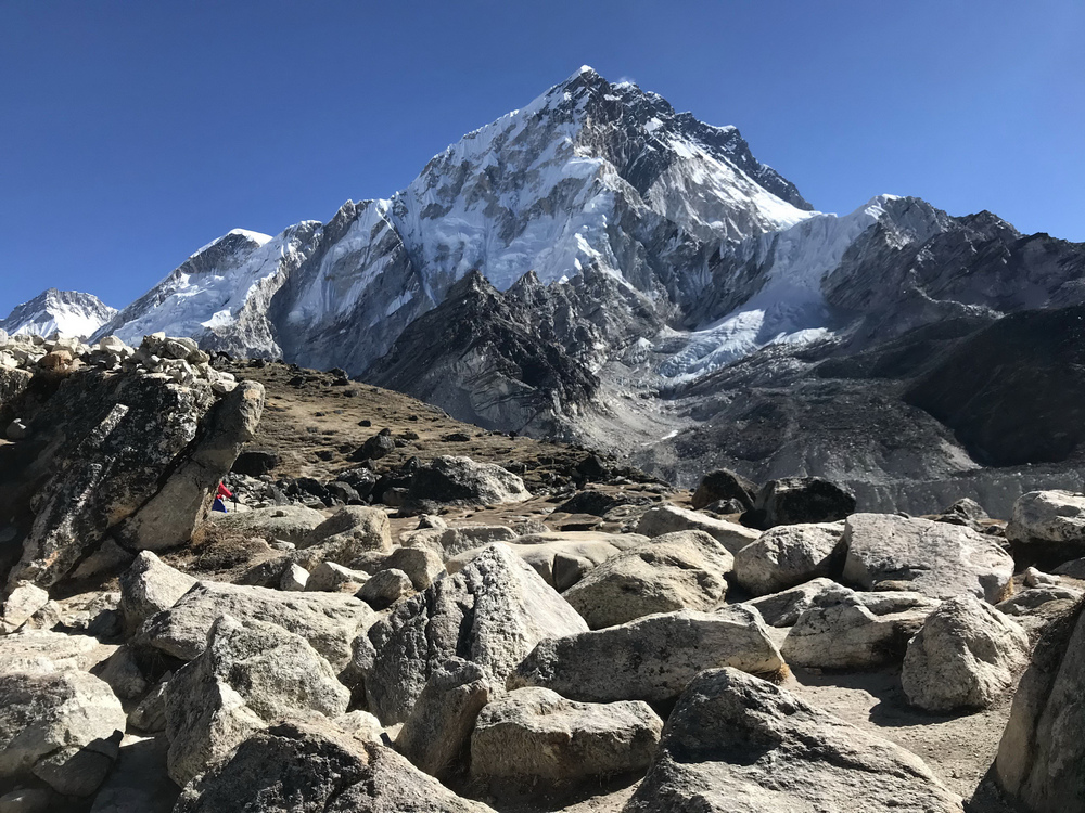 尼泊爾:聖母峰基地營健行 -7 Lobuche(羅布崎)→G