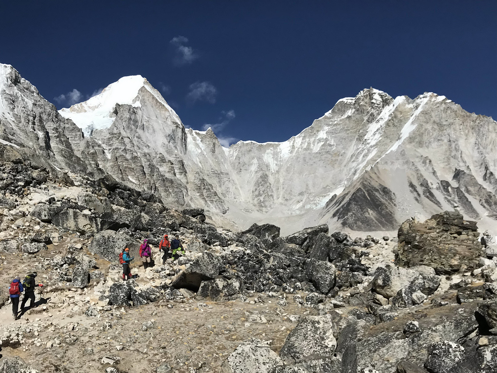 尼泊爾:聖母峰基地營健行 -7 Lobuche(羅布崎)→G