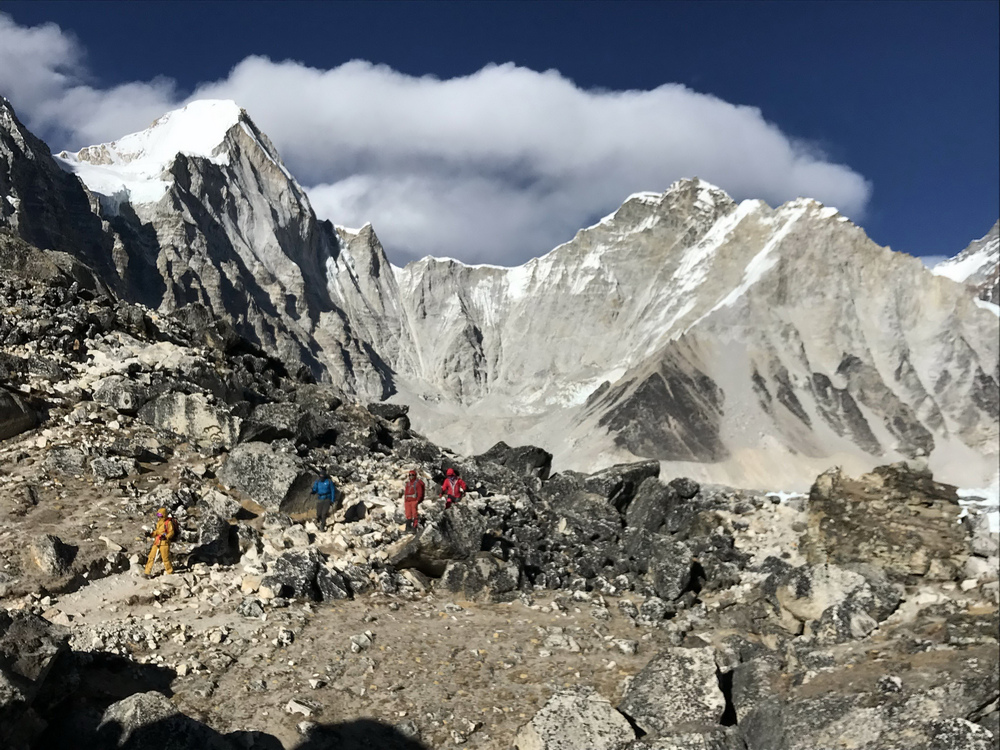 尼泊爾:聖母峰基地營健行 -7 Lobuche(羅布崎)→G