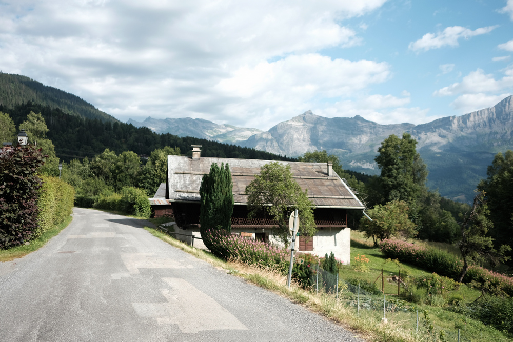 TMB環白朗峰健行：D1 Les Houches→Les C