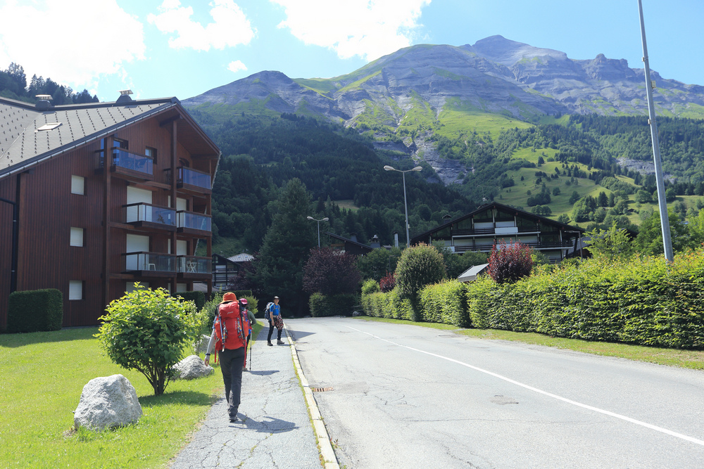 TMB環白朗峰健行之1：Les Houches（萊蘇什）→L