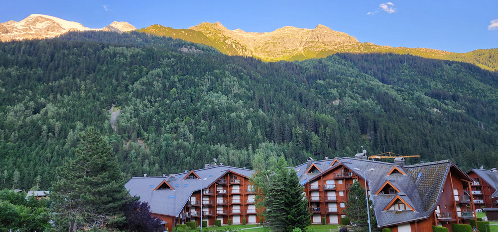 TMB環白朗峰健行之1：Les Houches（萊蘇什）→L