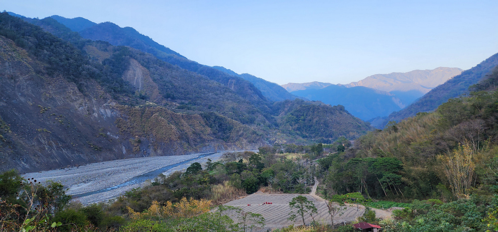 冬季的山區小旅行:南橫、福壽山、合歡溪古道
