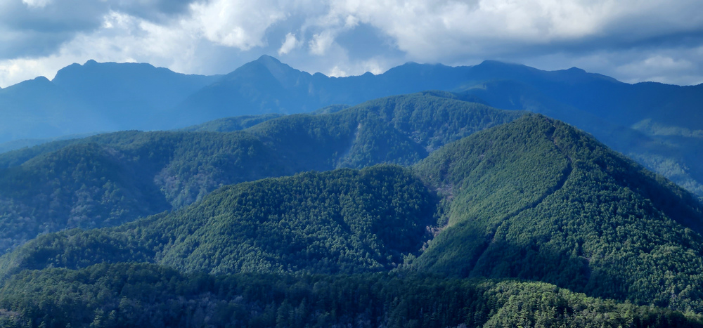 冬季的山區小旅行:南橫、福壽山、合歡溪古道
