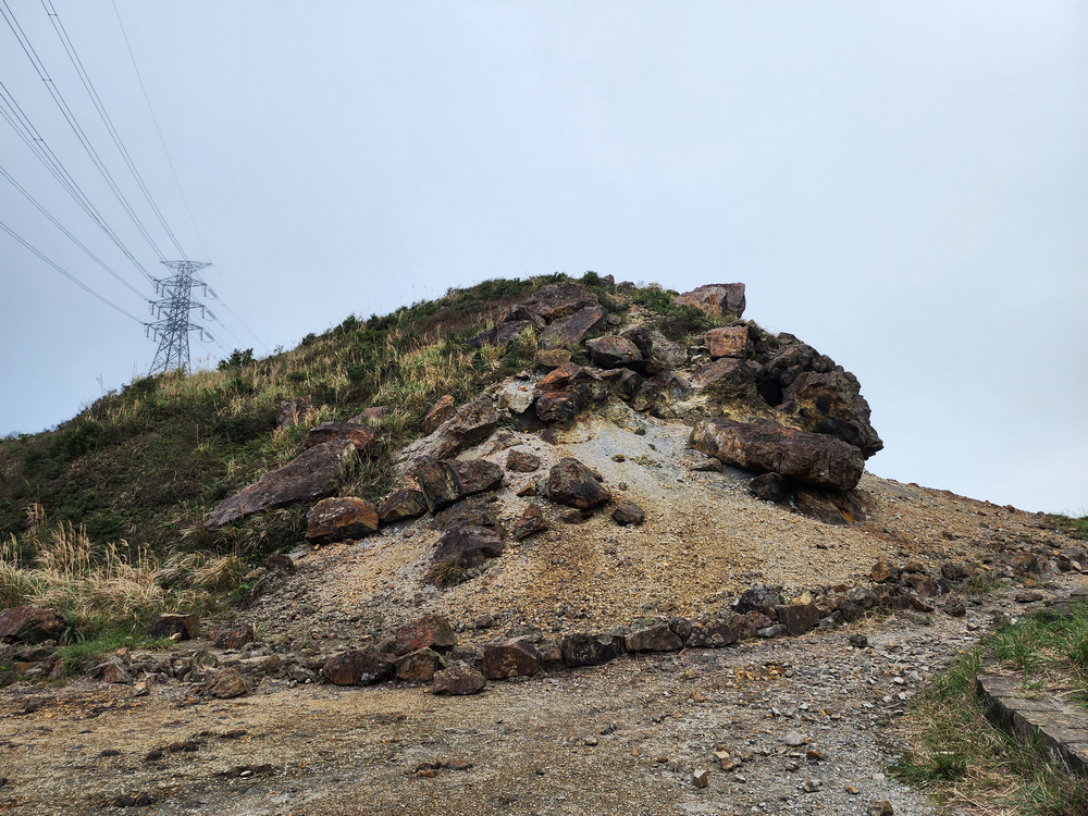 牡丹山、三貂崙、金瓜石露頭O型 牡丹山、三貂崙、金瓜石露頭O型