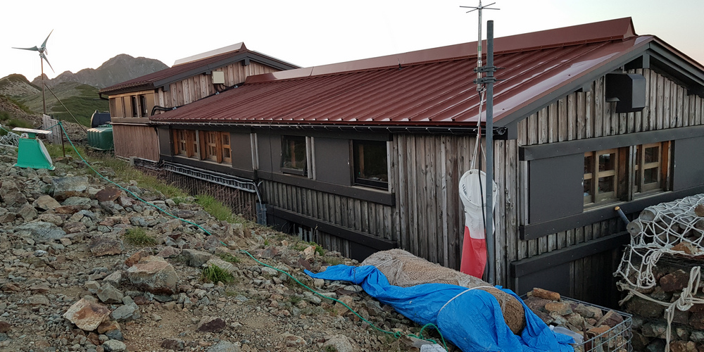 日本:裏銀座縱走-5~水晶小屋與水晶岳