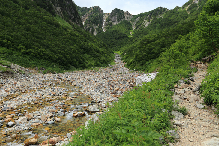 日本:燕‧槍‧表銀座縱走-7~槍澤-從殺生之地到盎然綠意 日本:燕‧槍‧表銀座縱走-7~槍澤-從殺生之地到盎然綠意